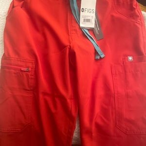 Yola size XXS tall pop red figs. New